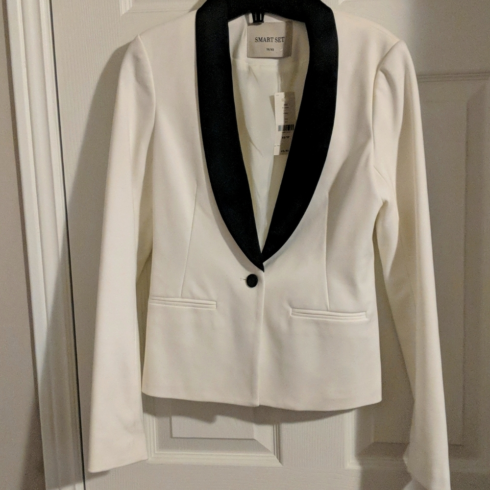 Brand new Off White blazer